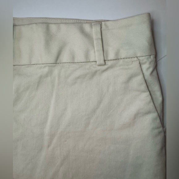 🆕 [Ann Taylor LOFT] Beige Cotton “The Riviera Short” Sz: 2 - Picture 4 of 8